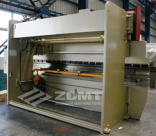 機(jī)器背面.jpg 機(jī)器背面.jpg