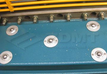 球面工作臺(tái).jpg 球面工作臺(tái).jpg