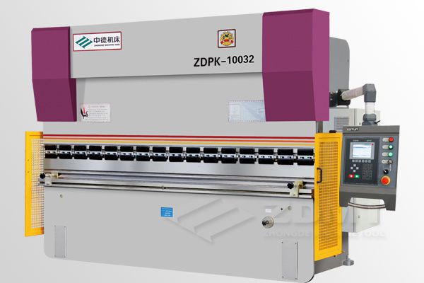 ZDPK-10032.jpg ZDPK-10032.jpg